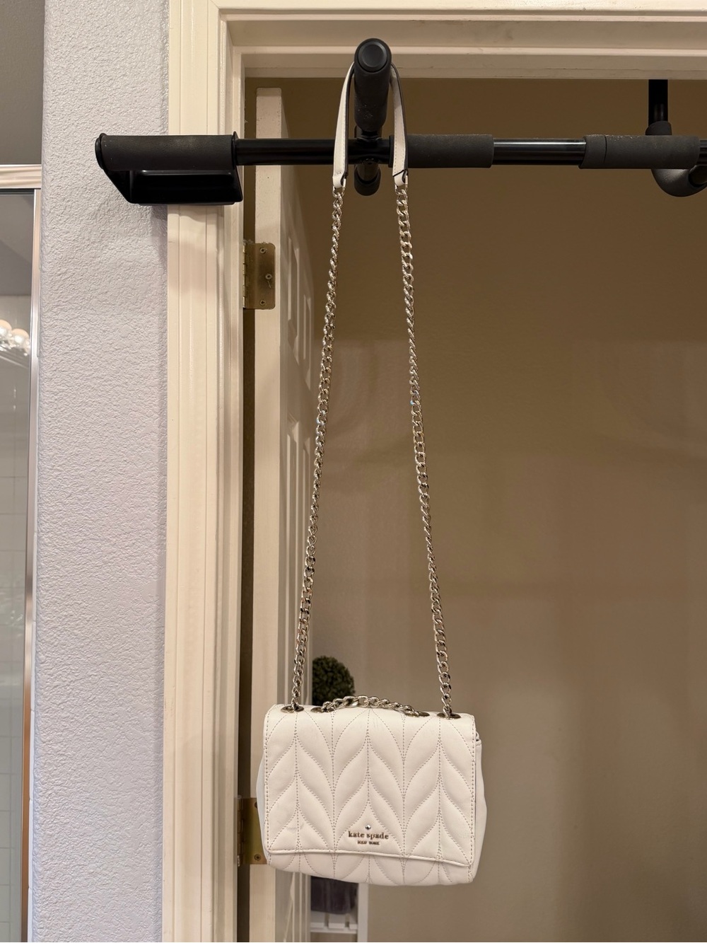Kate Spade White Quilted Chain Shoulder Bag - Light Gold Hardware